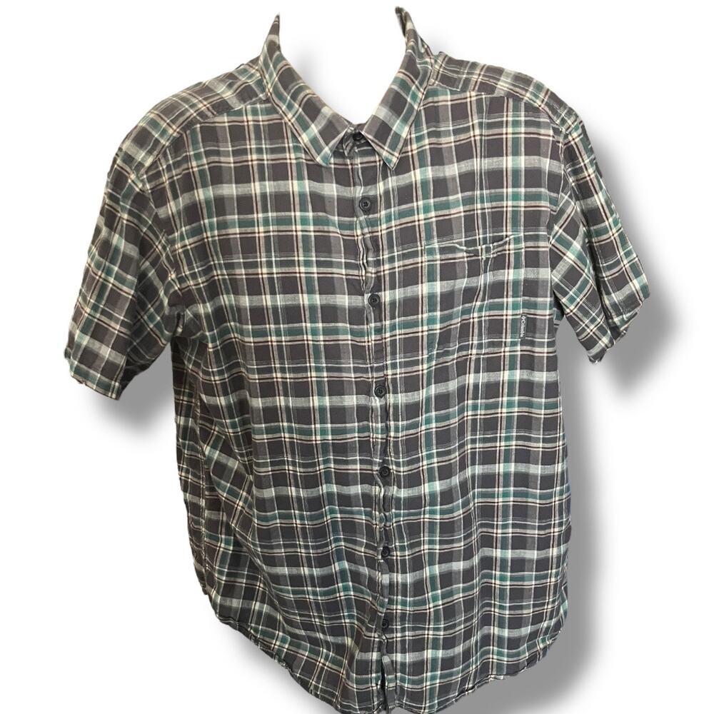 Columbia Plaid Button Up Shirt XL Cotton Short Sleeve Outdoor Casual
